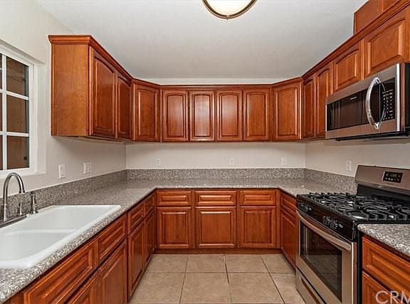5th image of 36871 Weston Ave