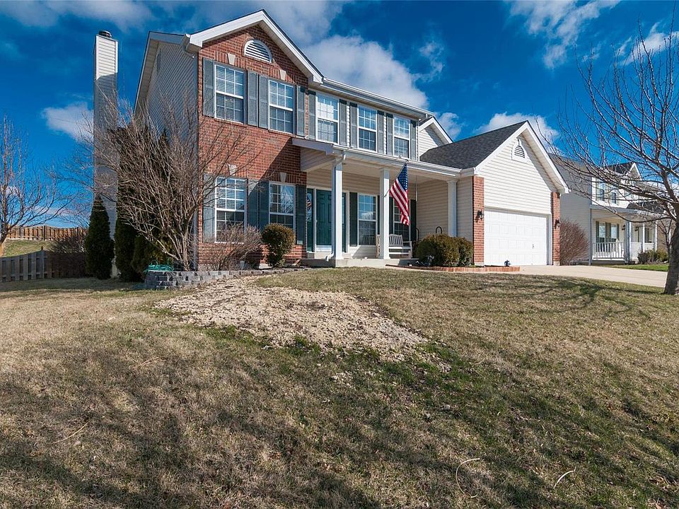 1st image of 512 Glen Oak Dr