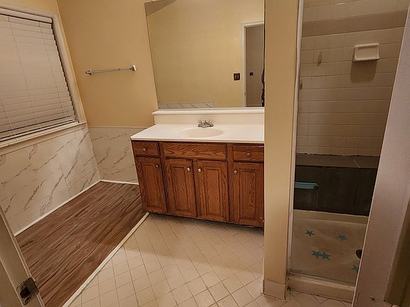 3rd image of 8103 Old Pohick Ct