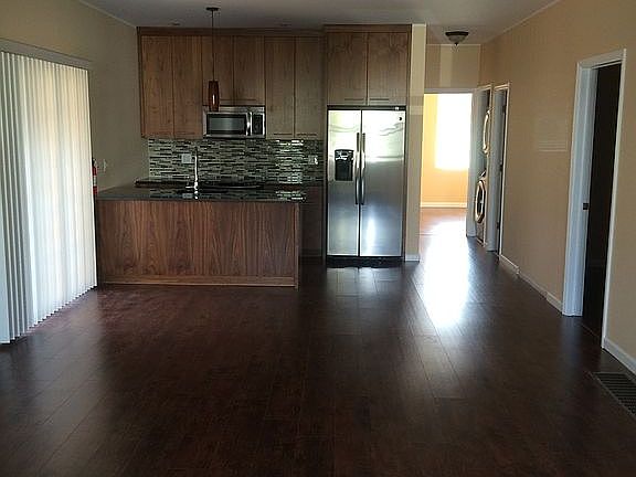 2nd image of 1523 5th Ave