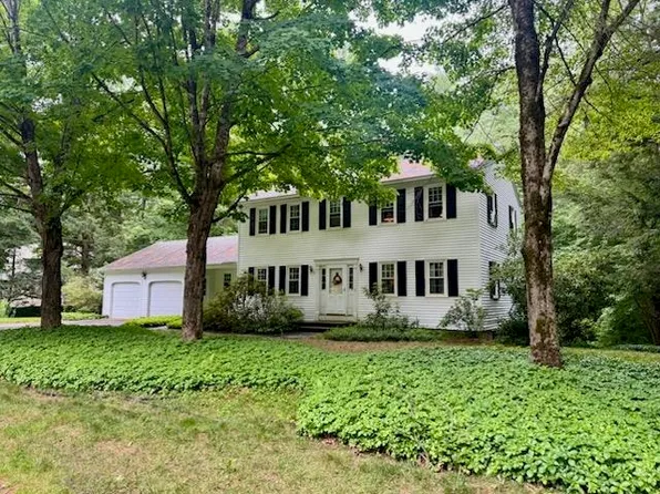 22 Blackberry Lane, Keene, NH 03431