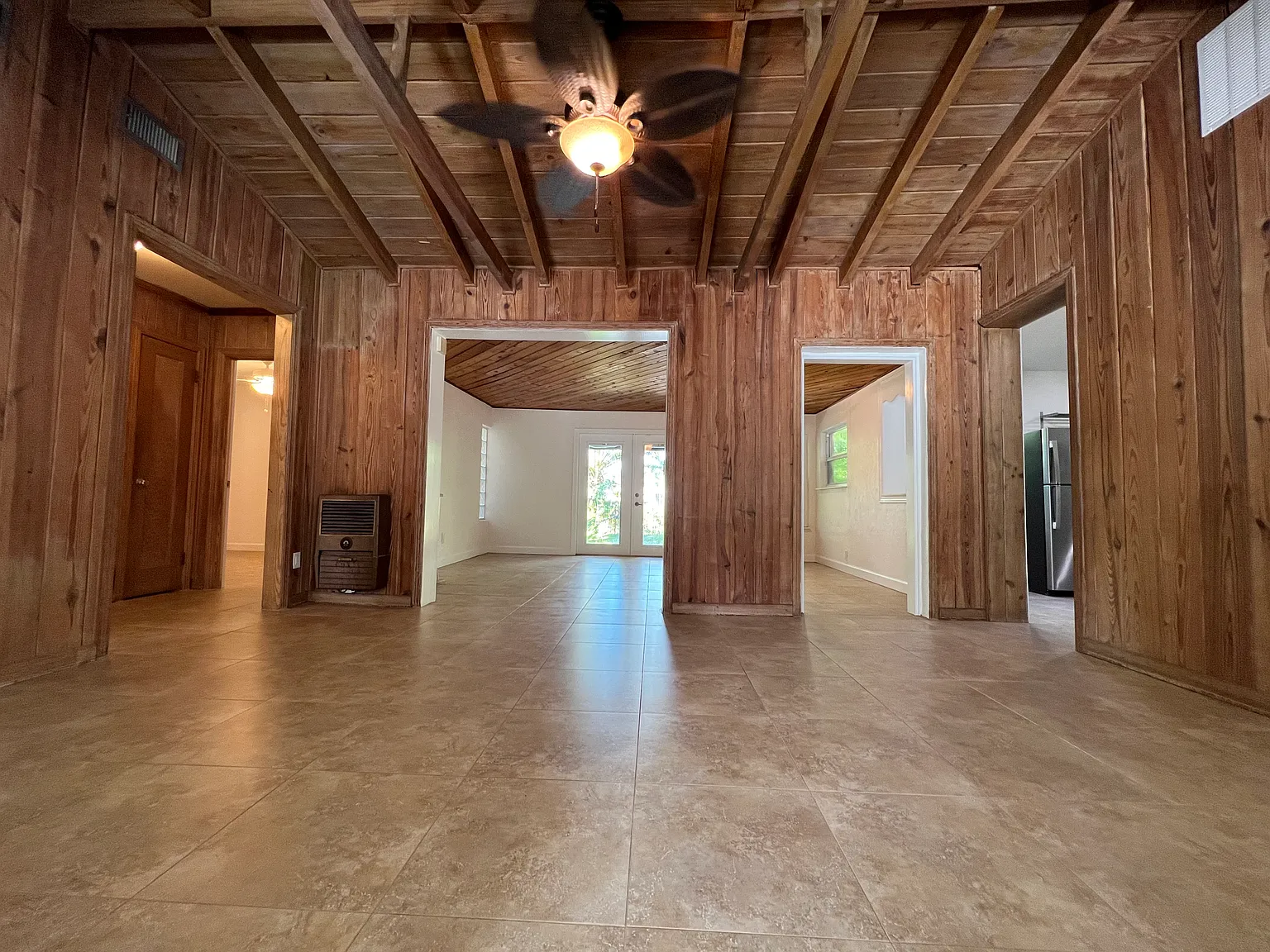 2 bed, 1455 sqft, $3,300 — Photo 4