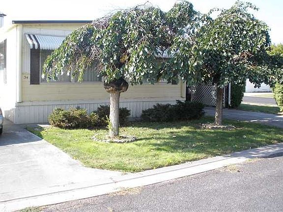 2nd image of 1605 Grandview Dr N Spc 34
