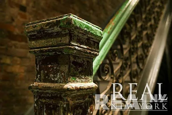 Rented by REAL New York | media 28