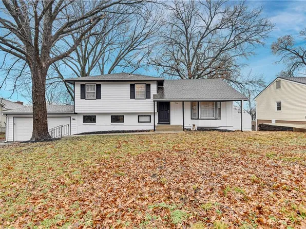 1614 Lee Ln, Pleasant Hill, MO 64080