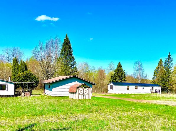 150 Zorich Rd, Wakefield, MI 49968