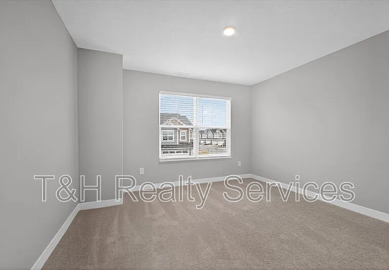 9586 Beckett St — Photo 28