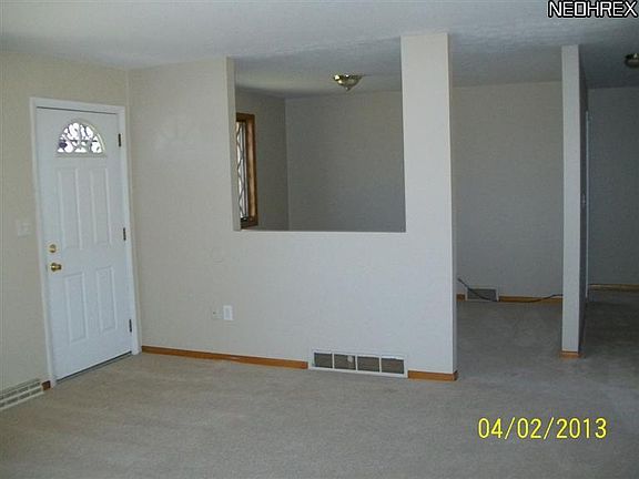 4th image of 6398 Schaaf Dr