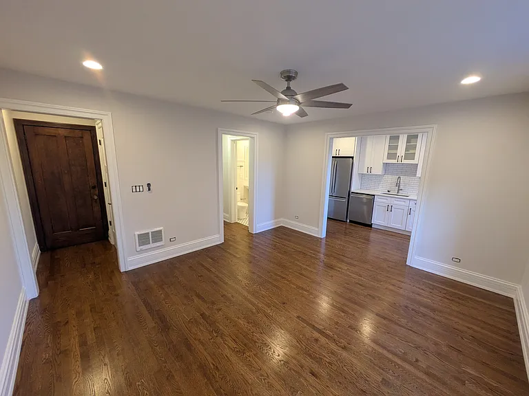 413 N Main St #34 — Photo 2