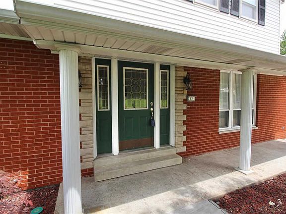 4th image of 217 Greenway Dr