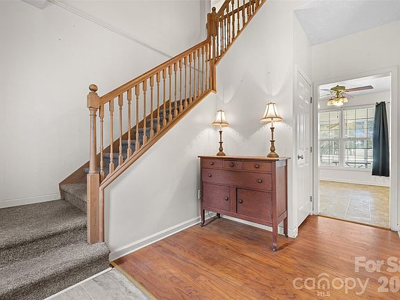 5th image of 519 Birdie Haven Dr #31