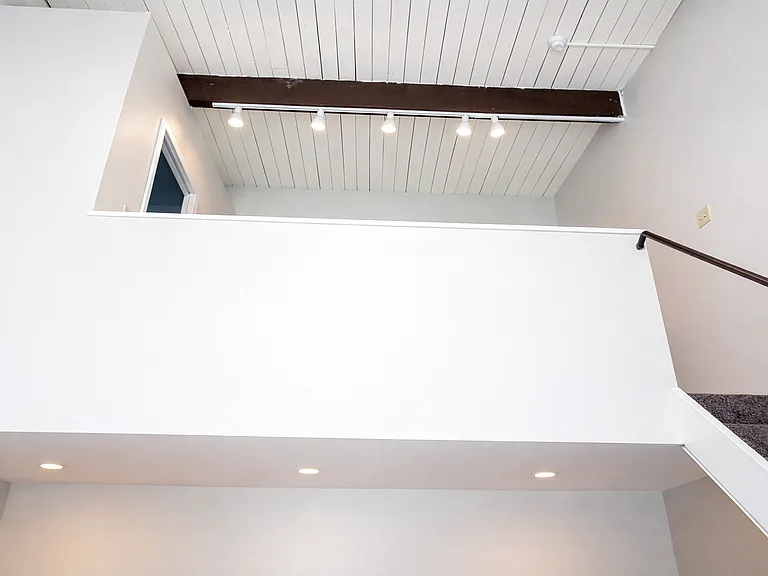 Loft 2-Bedroom