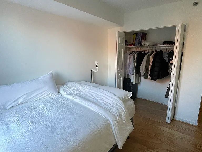 4808 Moorland Ln — Photo 3