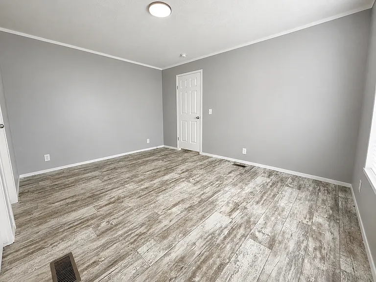 71400 Van Dyke Rd #4 — Photo 11