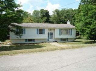 69 Kay Rd, Endicott, NY 13760