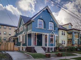 2944 NE Couch St #A, Portland, OR 97232