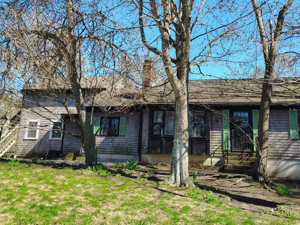 25 Cedardale Road, Harwich, MA 02645
