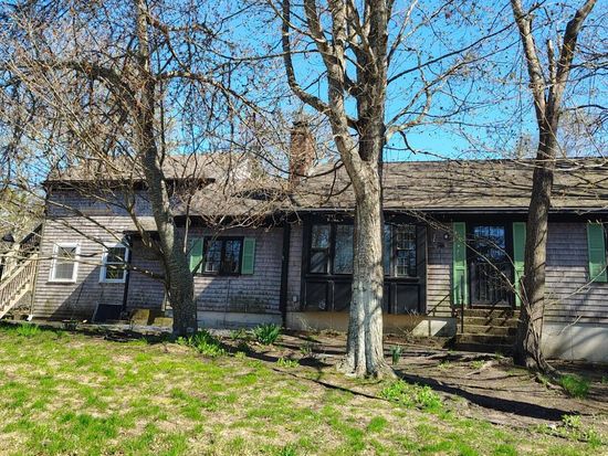 25 Cedardale Road, Harwich, MA 02645