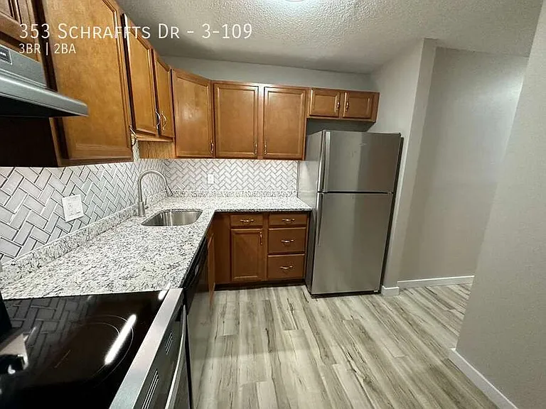 353 Schraffts Dr #3-109 — Photo 9
