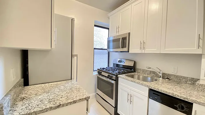 Rented by Sovereign Associates | media 6