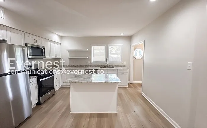 2044 Saulsbury Pl — Photo 5