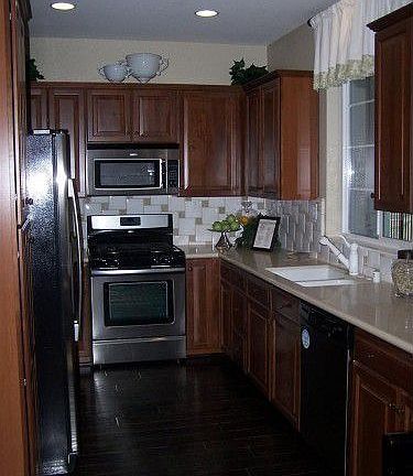 4th image of 6108 Rockport Ln