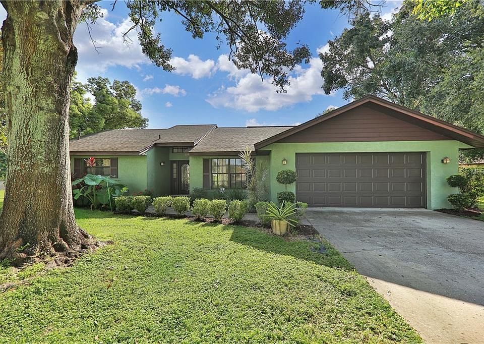 1st image of 808 Carlton Ct