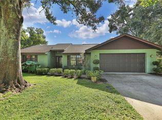 808 Carlton Ct, Winter Haven, FL 33884