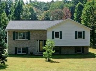 569 Brown Rd, Clarksburg, PA 15725