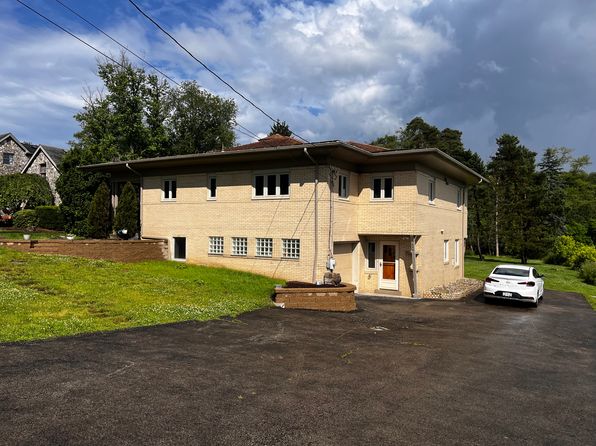 640 E McMurray Rd #2