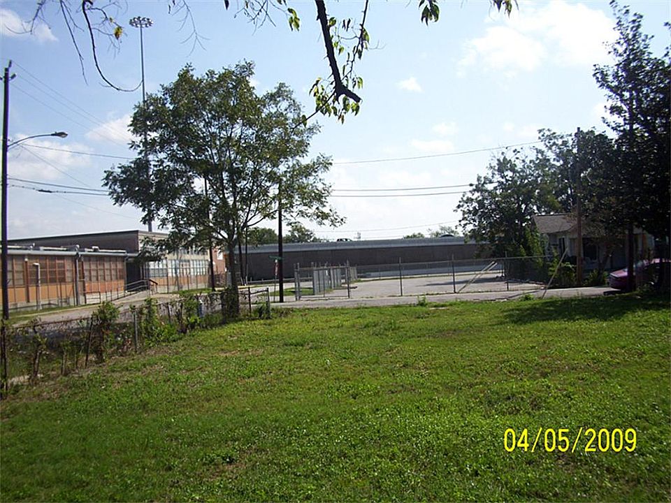 1st image of 2217 Brackenridge St