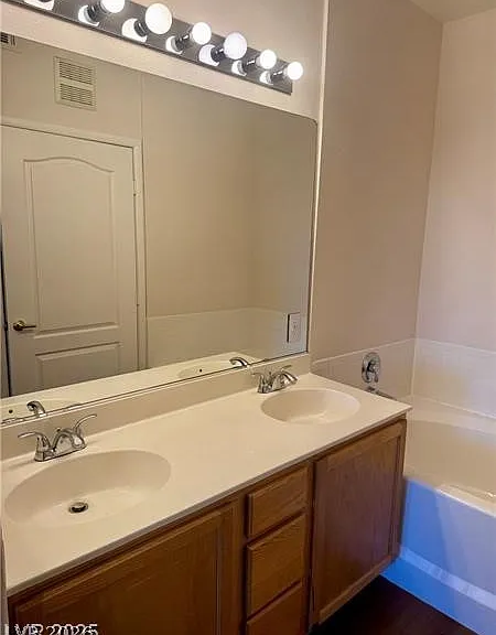 9901 Trailwood Dr #2004 — Photo 23