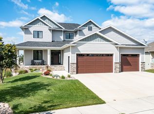 4000 High Creek Rd, Bismarck, ND 58503