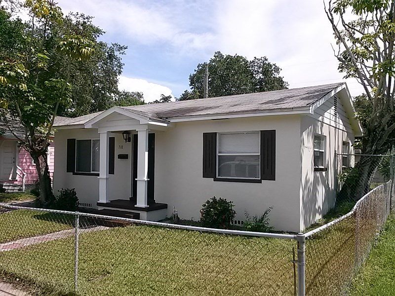 1st image of 718 Paris Ave S