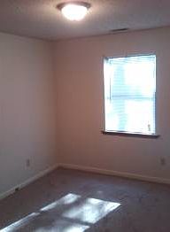 2nd image of 3209 Summer Pl APT 6