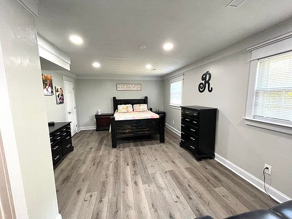 4th image of 5434 Sweetfern Dr