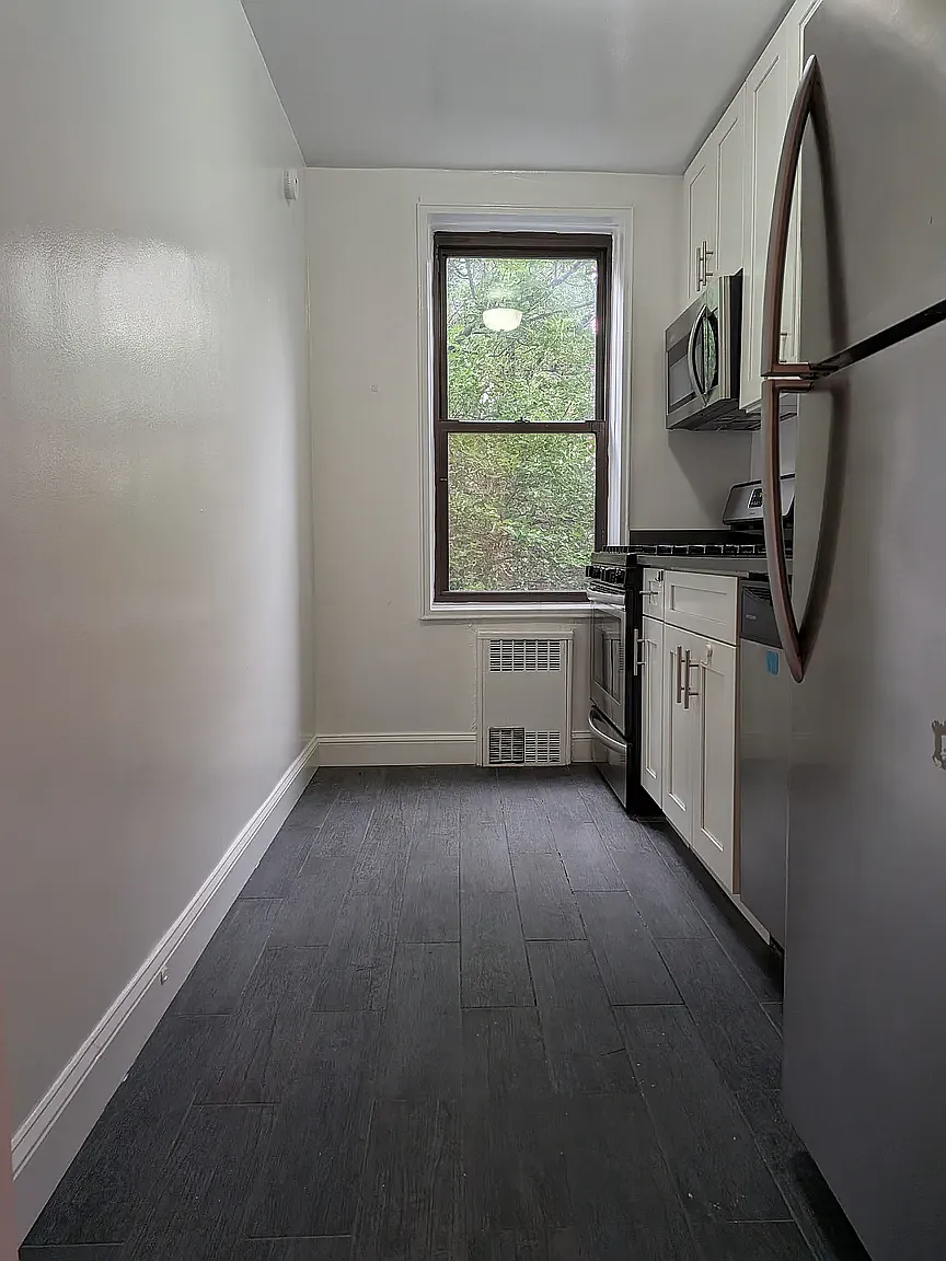 64-00 Saunders Street — Photo 3