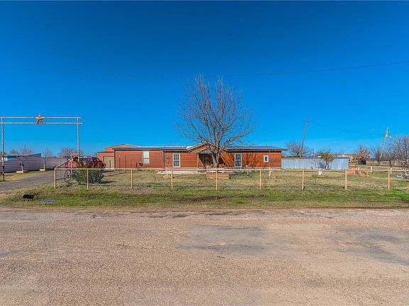 2nd image of 13925 Delta Dr