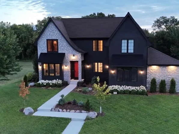 626 Marie Ln, North Mankato, MN 56003