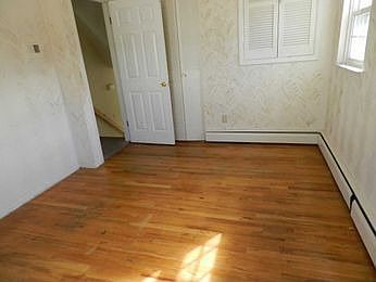 5th image of 3240 Lillwood Ln