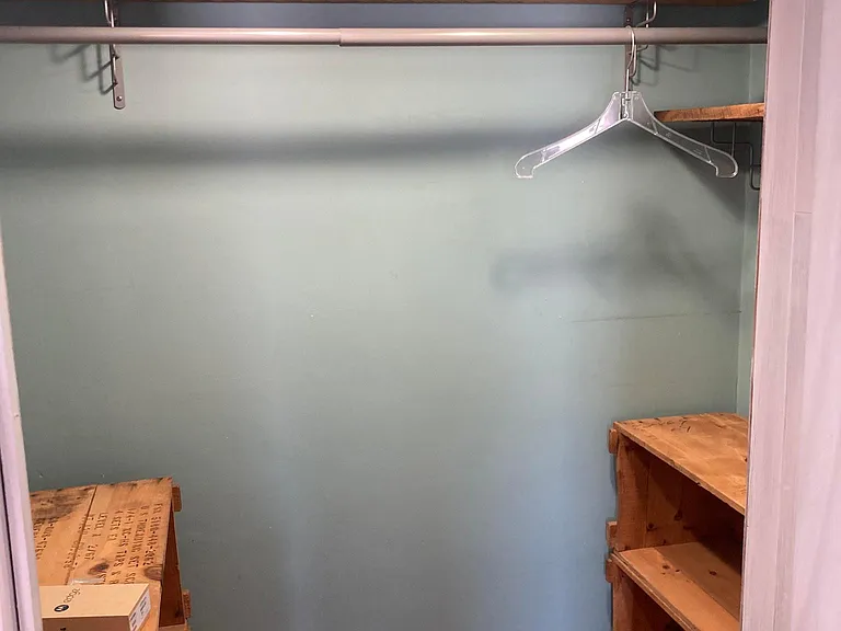 3rd bedroom closet
