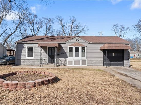 11310 W 69th St, Shawnee, KS 66203