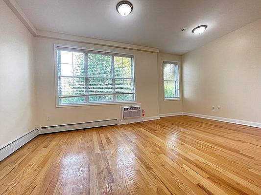 4th image of 28-38 49th St #2F