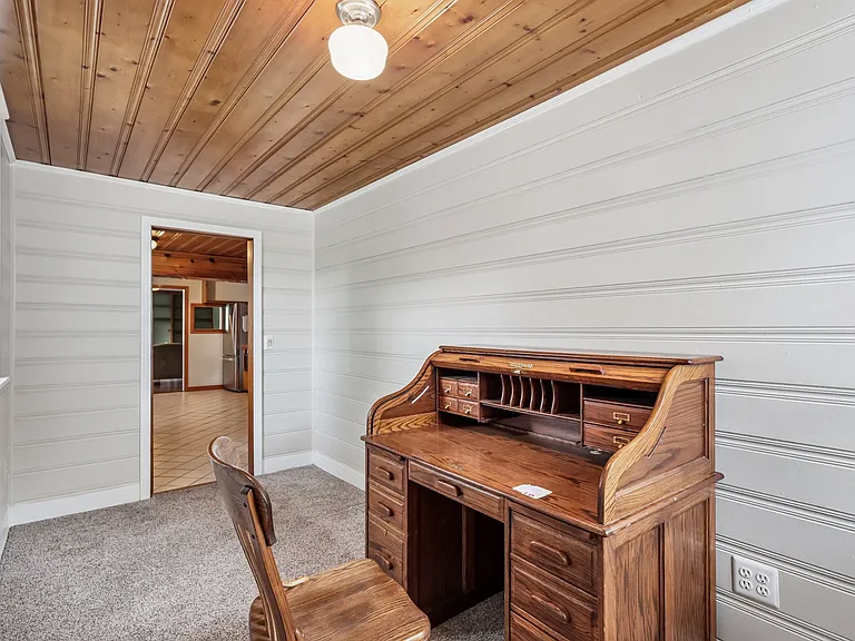 686 Portage Lakes Dr — Photo 36