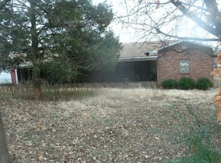 245 W Schumacher Ave, Puxico, MO 63960