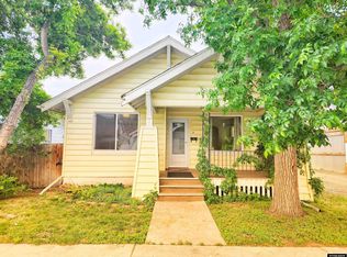3 Harding Ct, Rock Springs, WY 82901