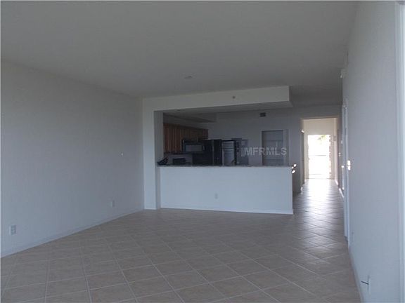 2nd image of 900 E Marion Ave Unit 1304