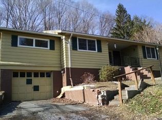 1253 Maple Hollow Rd, Duncansville, PA 16635