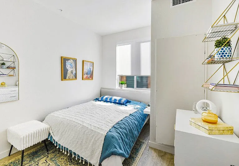 South Park Place — Photo 23