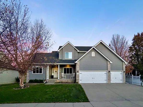 7520 S 41st St, Lincoln, NE 68516